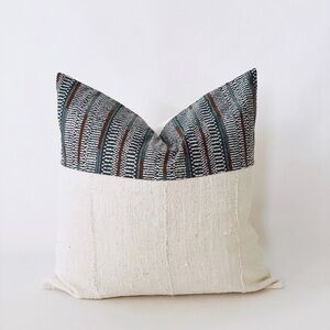 TOWNSEND ROWE HOME The DYLAN 20x20 Mud Cloth Pillow Cover